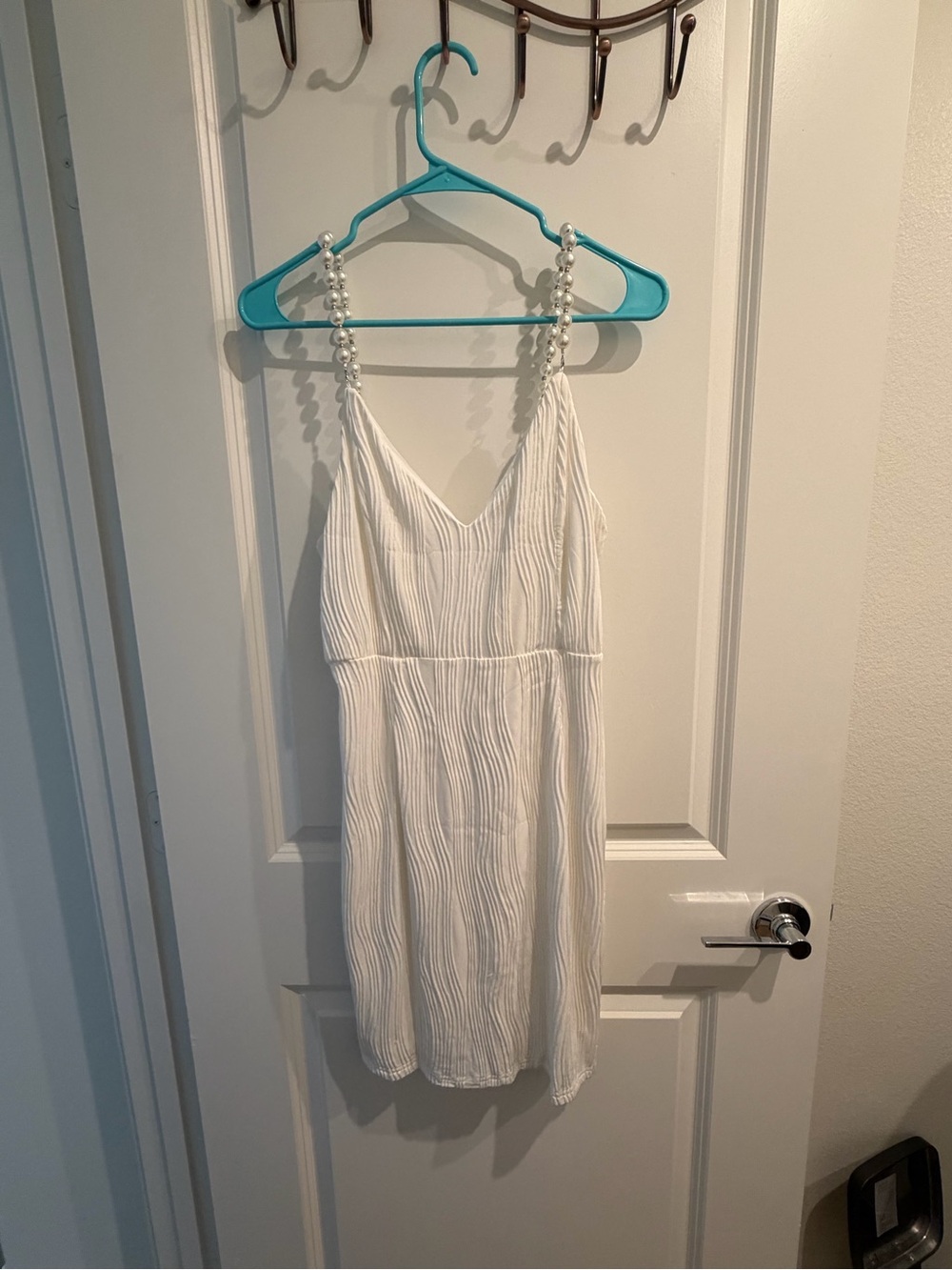 RIHOAS White Pearl-Strap V-Neck Mini Dress
